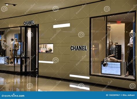 chanel store in houston galleria.